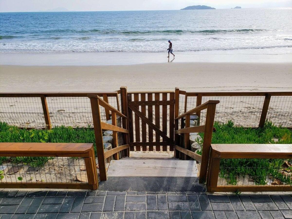 Ingleses Do Mar Apartment *