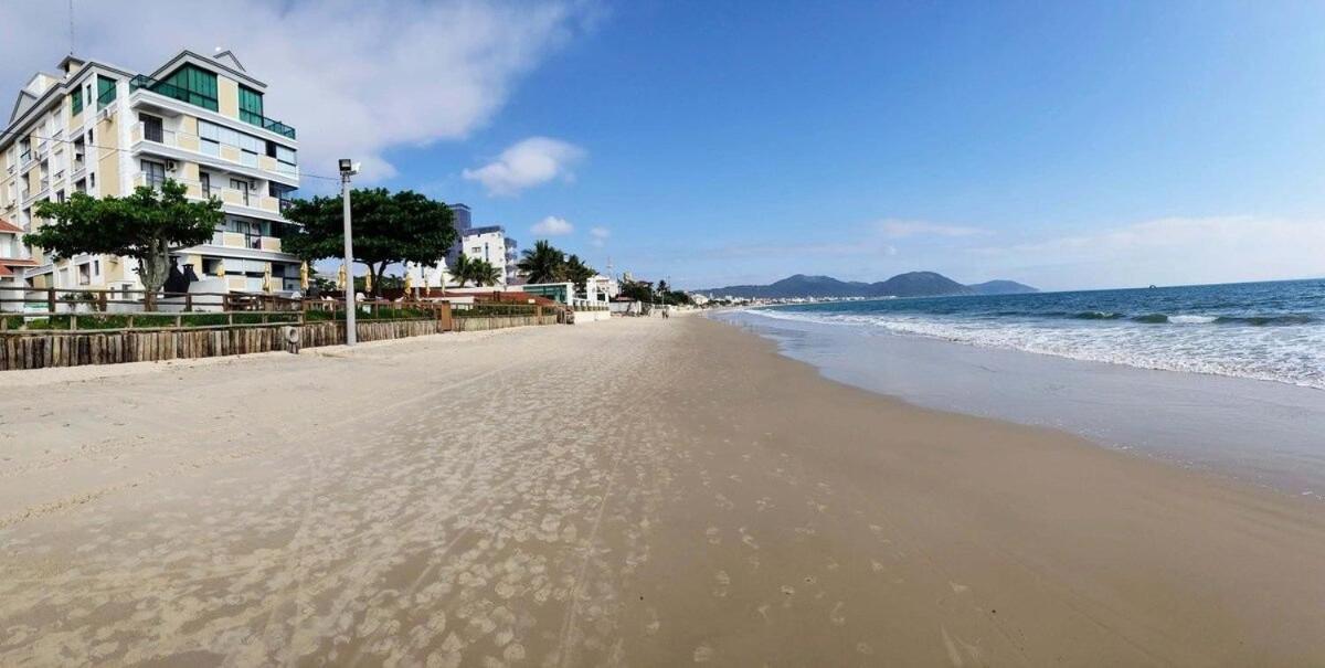 Ingleses Do Mar Apartment
